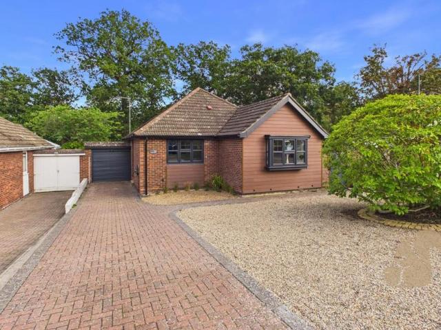 Bungalow for sale in Fordham Heath, Essex