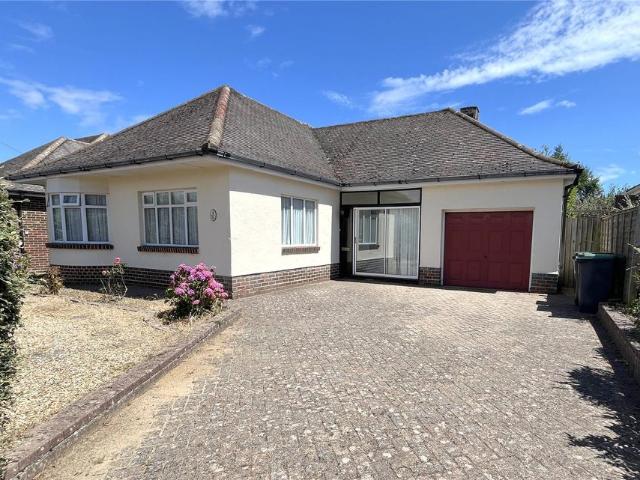 Bungalow for sale in Highcliffe