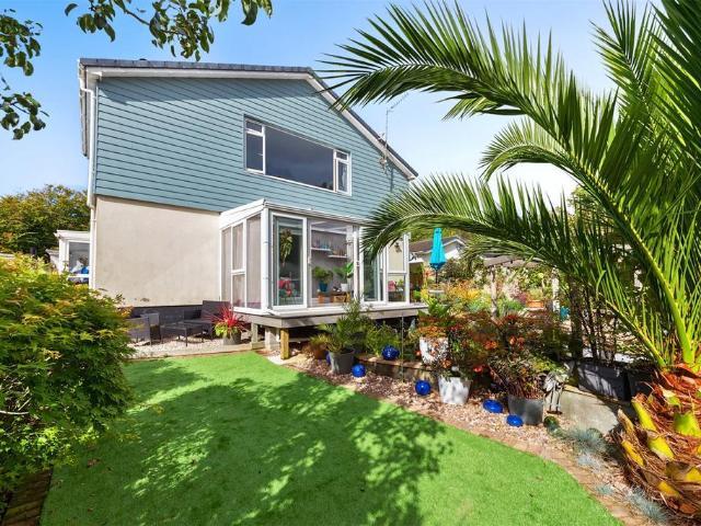 Bungalow for sale in Cornwall