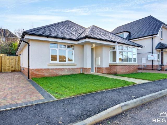 Bungalow for sale in Walworth Business Park, Barton Stacey