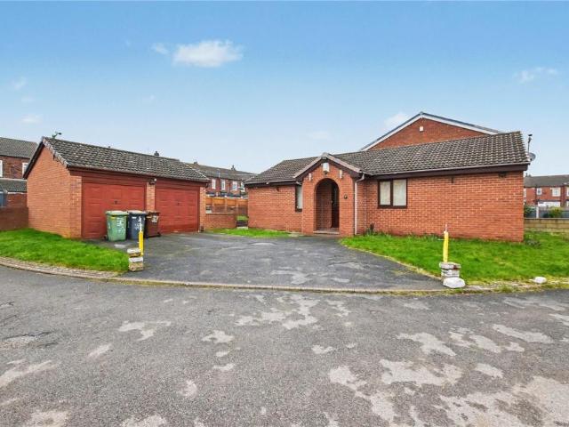 Bungalow for sale in Wortley, West Yorkshire