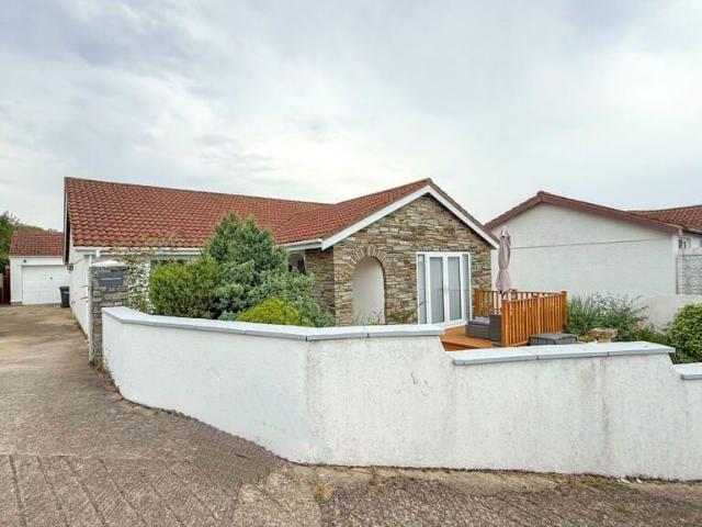 Bungalow for sale in Livermead