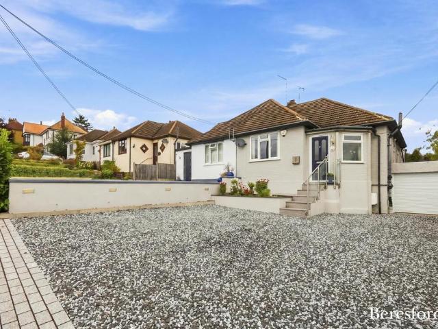 Bungalow for sale in Sunnymede, Billericay