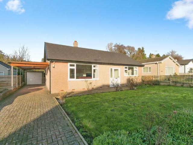 Bungalow for sale in Esgyryn, Conwy