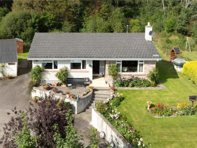 Bungalow for sale in Balnain, Scotland