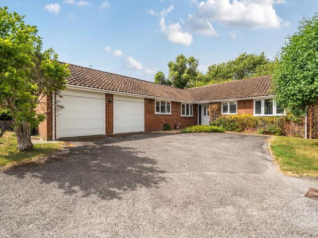 Bungalow for sale in Mount Pleasant, Fole