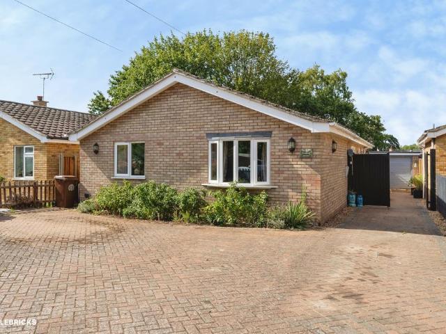 Bungalow for sale in Chedburgh, Suffolk