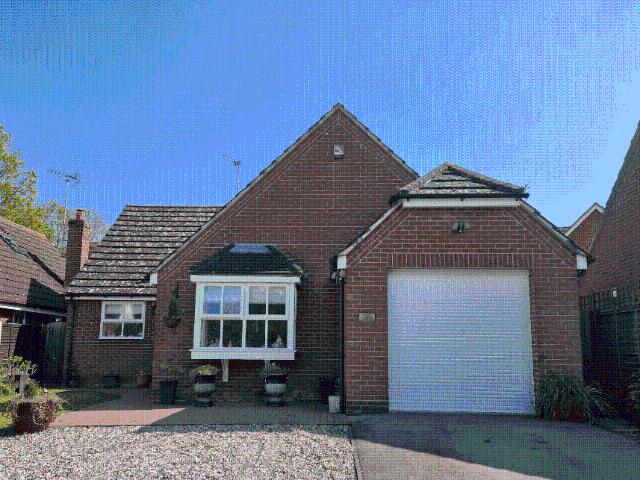 Bungalow for sale in Fordham Heath, Essex