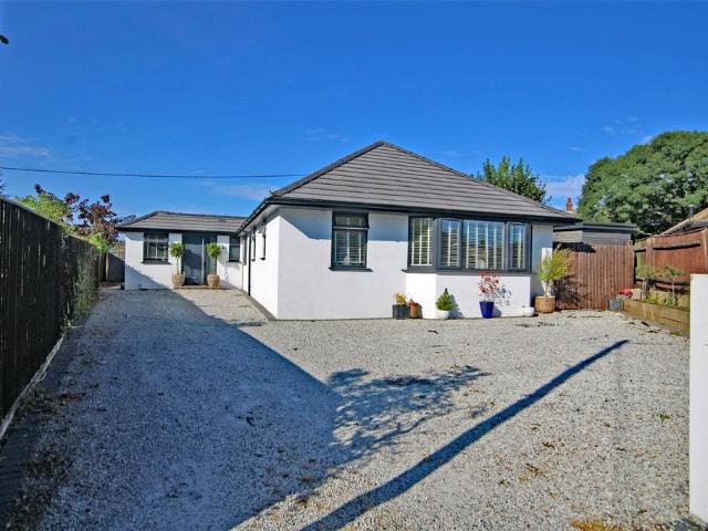 Bungalow for sale in Ashurst Bridge, Hampshire