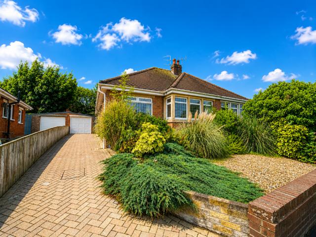 Bungalow for sale in Skippool, Cabus