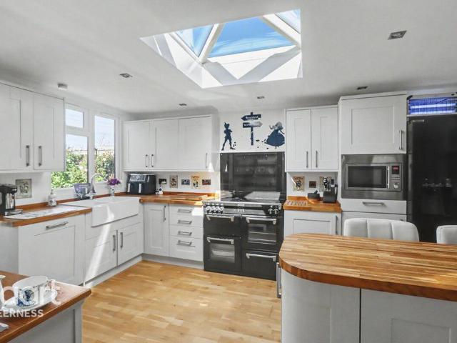 Bungalow for sale in Leysdown, Oad Street