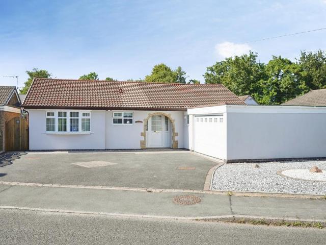 Bungalow for sale in Ibstock, Leicestershire