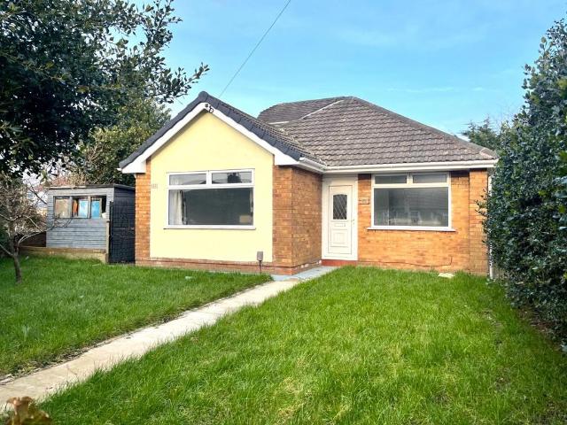 Bungalow for sale in Moreton, Wirral