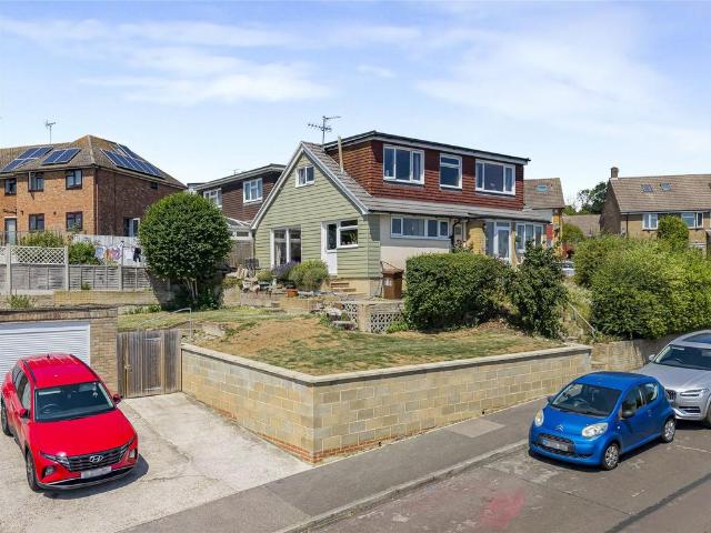 Bungalow for sale in Cuxton Brickfield, Cuxton