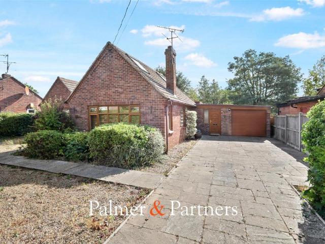Bungalow for sale in Fordham Heath, Essex