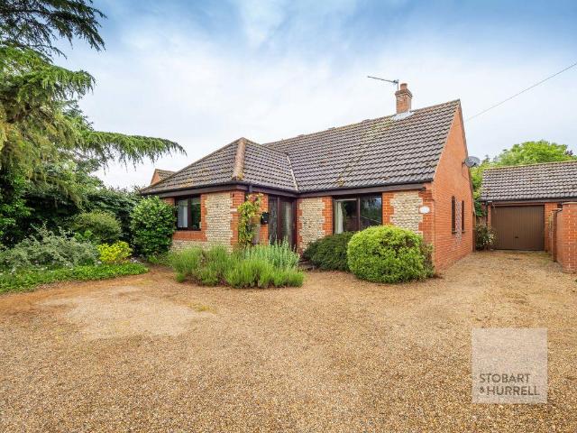 Bungalow for sale in Comers, Norfolk