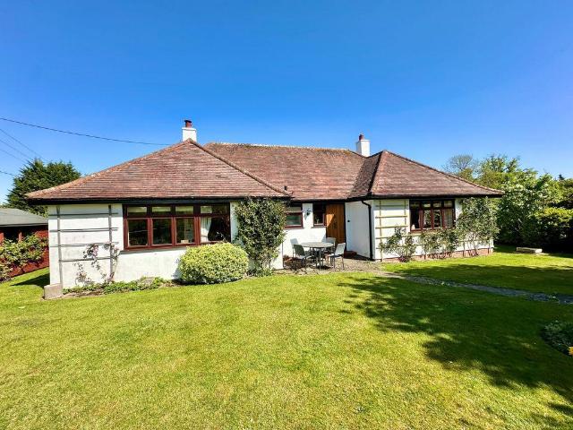 Bungalow for sale in Horsham, West Sussex