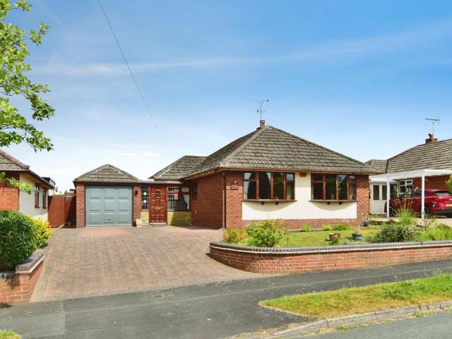 Bungalow for sale in Church Lawton