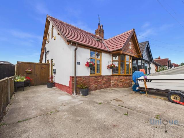 Bungalow for sale in Anchorsholme, Blackpool