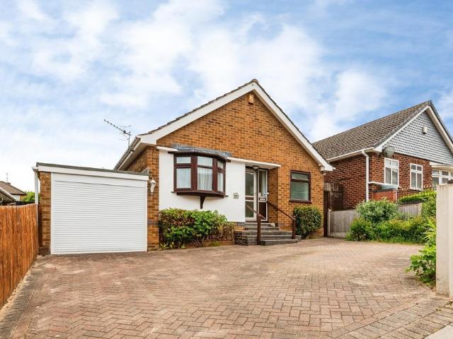 Bungalow for sale in Woodthorpe, Gedling
