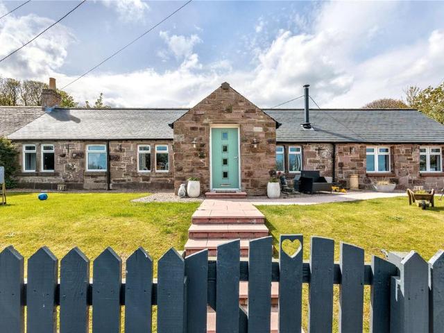 Bungalow for sale in Roadside Of Kinneff, Scotland