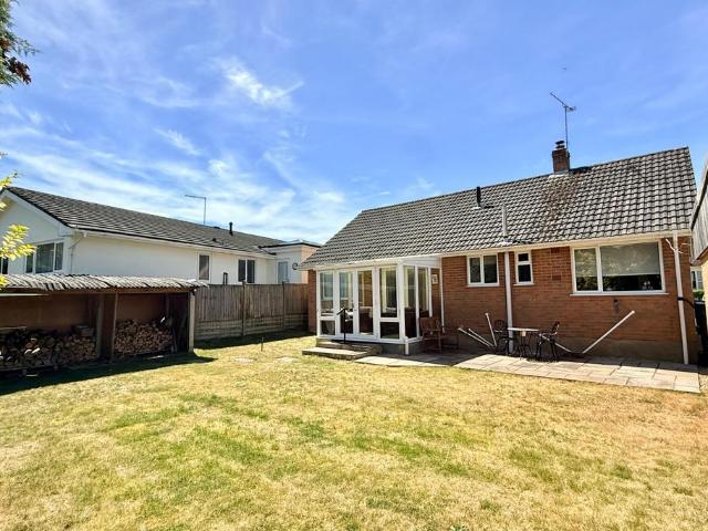 Bungalow for sale in Ebblake, Verwood