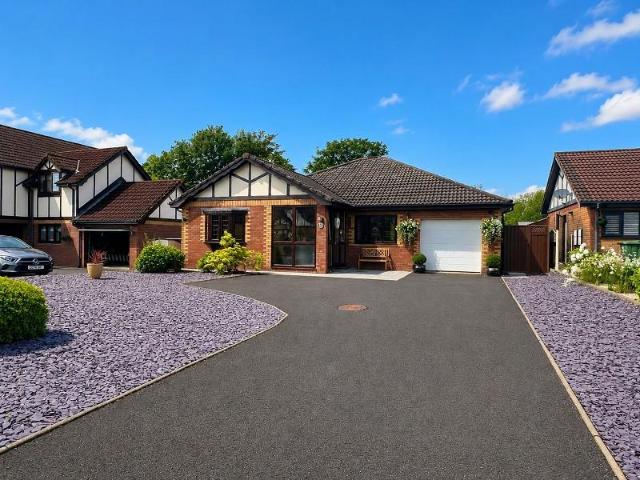 Bungalow for sale in Betws, Ammanford