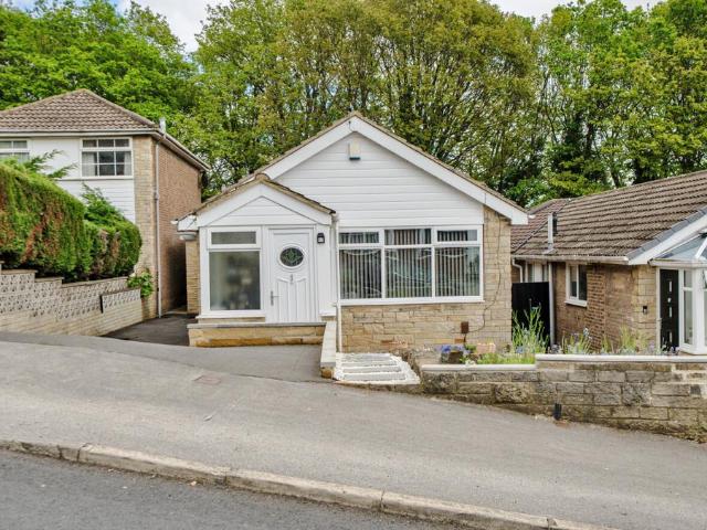 Bungalow for sale in West Yorkshire