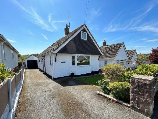 Bungalow for sale in Colwyn Bay, Wales