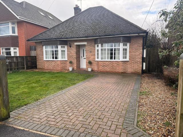 Bungalow for sale in Hythe and Dibden, Ashurst Bridge
