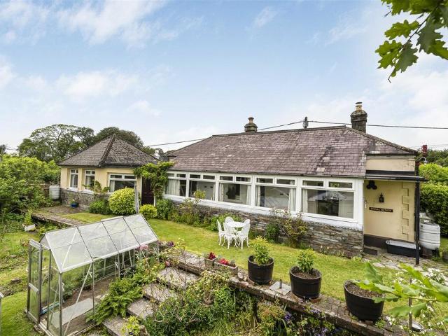 Bungalow for sale in Weir Quay, Devon