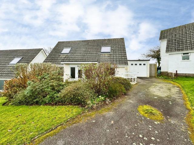 Bungalow for sale in St Cleer, Cornwall