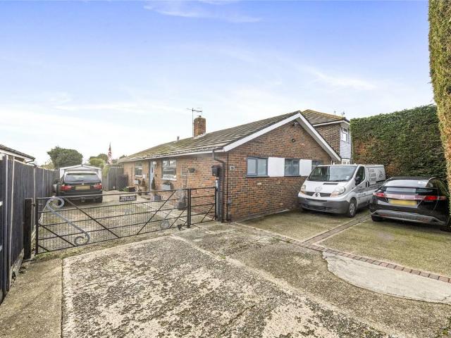 Bungalow for sale in Fishersgate, West Sussex