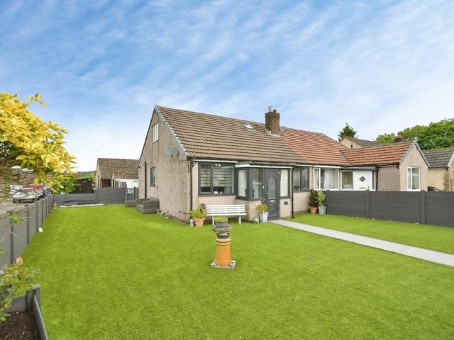Bungalow for sale in Charlesworth, East Midlands