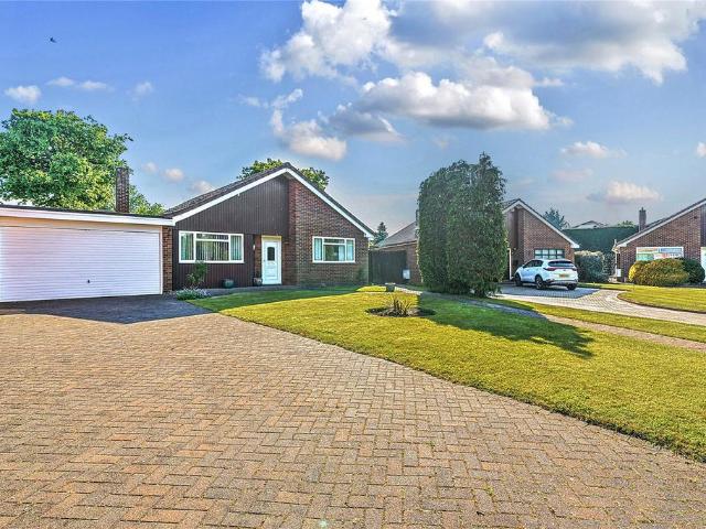 Bungalow for sale in Locksbottom, Greater London