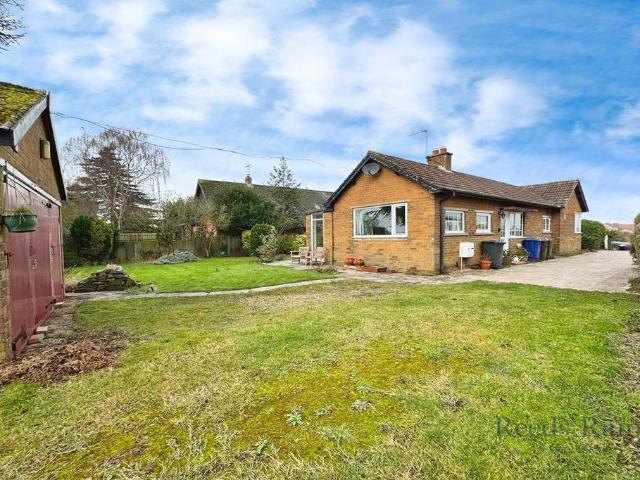Bungalow for sale in Brayton