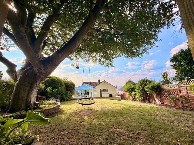Bungalow for sale in Redcliffe Bay, Portishead