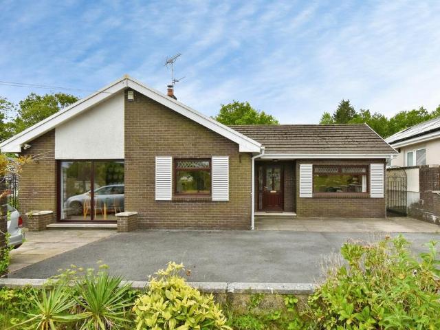 Bungalow for sale in Capel Hendre, Wales