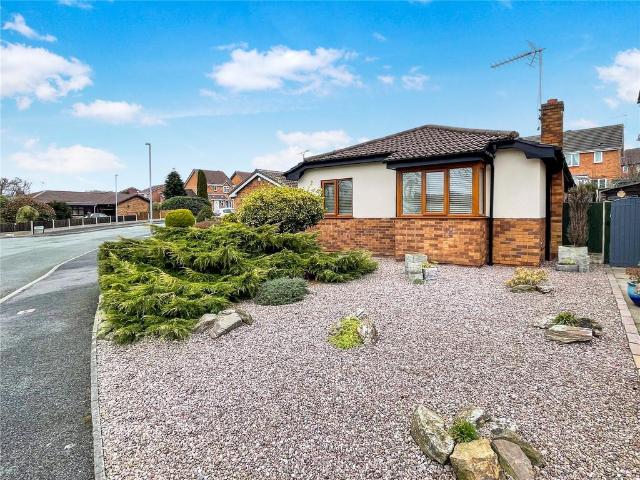 Bungalow for sale in Rhosywaun, Chirk