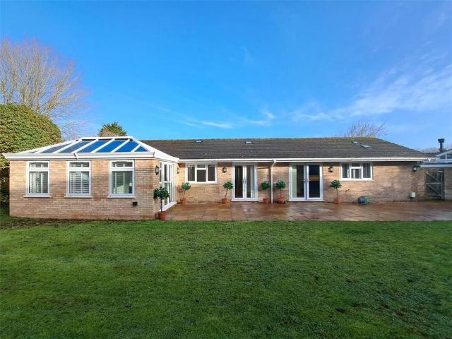 Bungalow for sale in Burnham-on-Sea and Highbridge, Burnham-on-sea