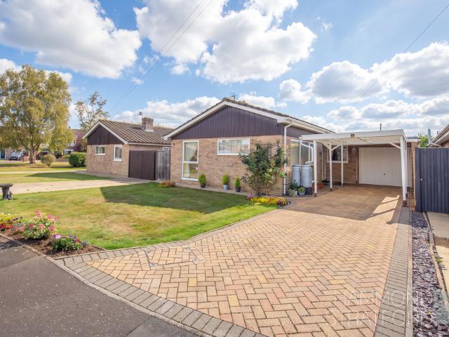 Bungalow for sale in Lynch Green, South Norfolk