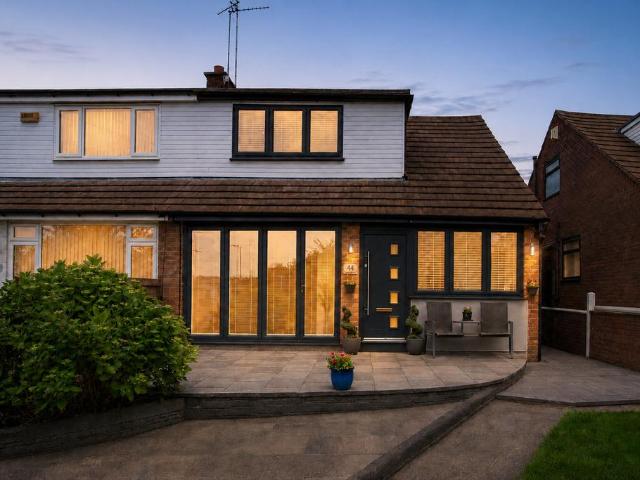 Bungalow for sale in Thornham, Pendock