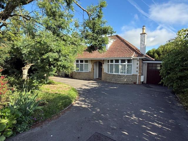 Bungalow for sale in Nailsea, North Somerset