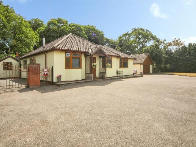 Bungalow for sale in Bedingfield, Suffolk