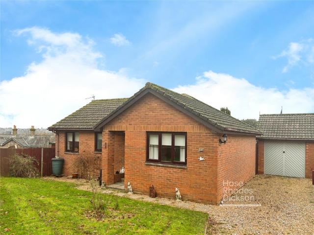 Bungalow for sale in Elmfield, Ryde