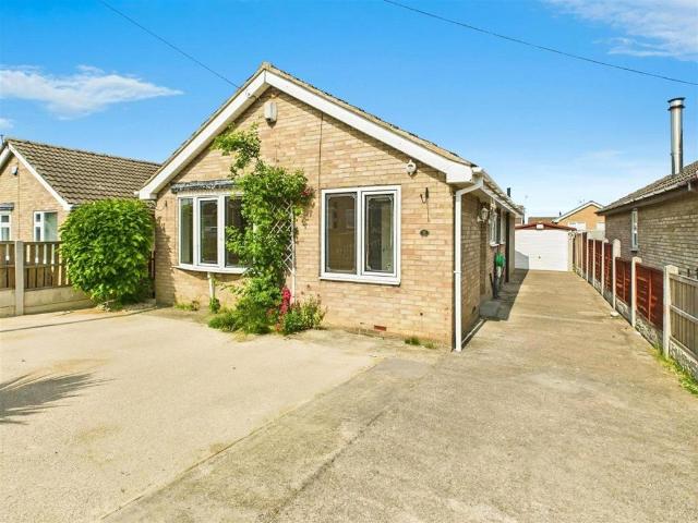 Bungalow for sale in Ackworth Moor Top, West Yorkshire