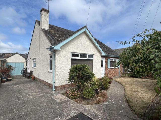 Bungalow for sale in Penrhyn Bay, Wales