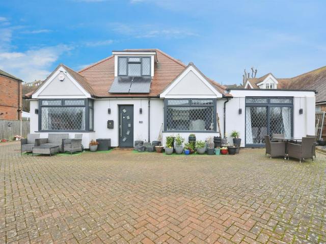 Bungalow for sale in Harley Shute, Guestling Green