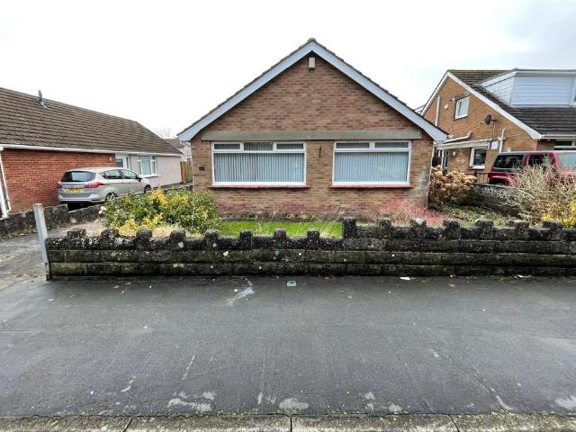 Bungalow for sale in Pant Lasau, Nangreaves