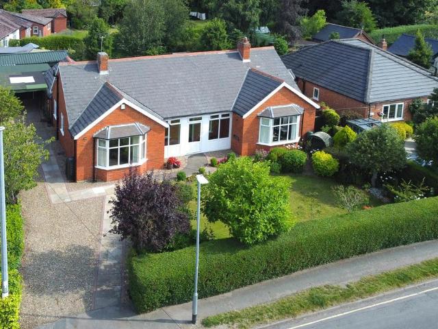 Bungalow for sale in Pocklington, Hull and East Yorkshire